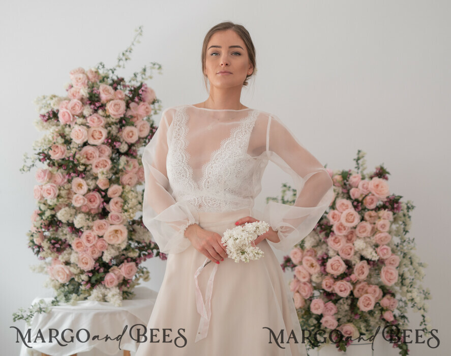 BRIDE bolero, robes, garter WEDDING BOLERO & SHRUGS Ivory Wedding bolero long sleeve Shrug Women Wedding, Bridal Sweater Cover, Jacket for Bride, Bridal Blouse Bridal Shrug
