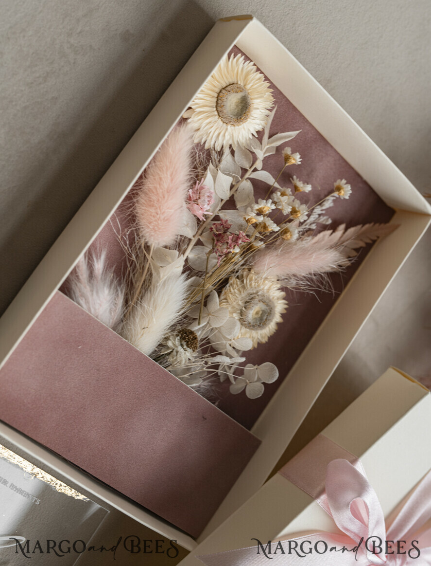 WEDDING INVITATIONS Invitations for VIP/ boxed Invites for Parents Natural Dried Flowers Wedding Invitations in velvet box, Plexi Glamour Boxed Wedding Invitation Suite Luxury, Romantic Velvet Wedding Cards, Bespoke Golden Invites