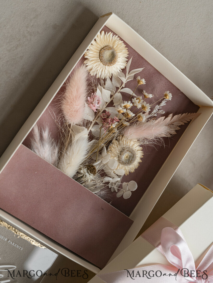 WEDDING INVITATIONS Invitations for VIP/ boxed Invites for Parents Natural Dried Flowers Wedding Invitations in velvet box, Plexi Glamour Boxed Wedding Invitation Suite Luxury, Romantic Velvet Wedding Cards, Bespoke Golden Invites