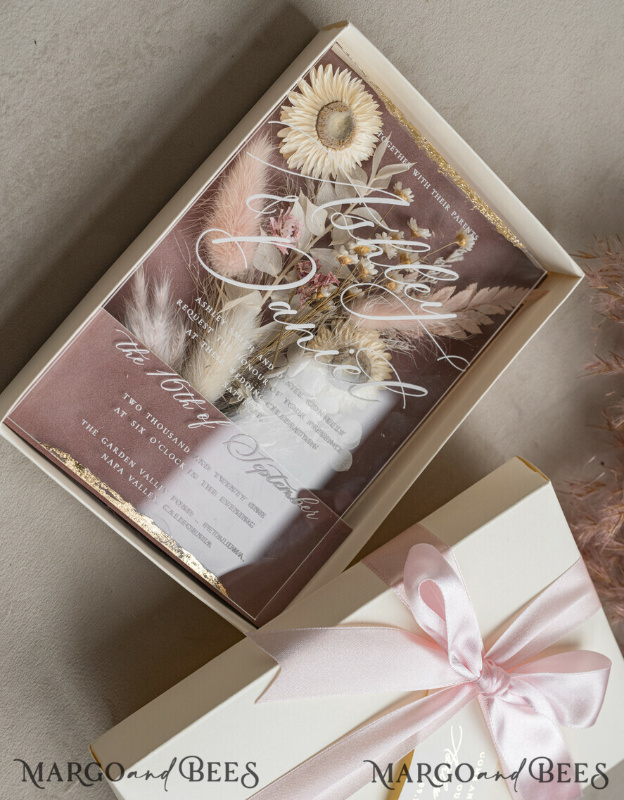 WEDDING INVITATIONS Invitations for VIP/ boxed Invites for Parents Natural Dried Flowers Wedding Invitations in velvet box, Plexi Glamour Boxed Wedding Invitation Suite Luxury, Romantic Velvet Wedding Cards, Bespoke Golden Invites
