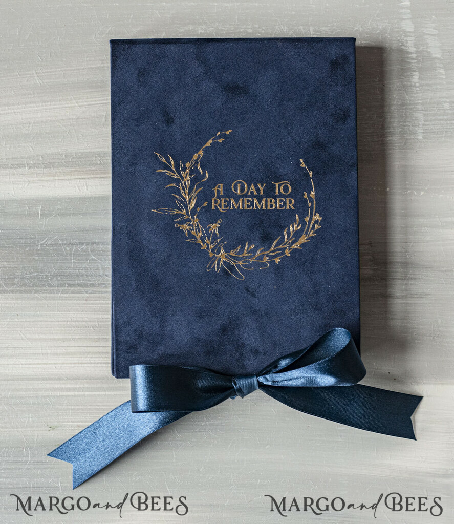 WEDDING INVITATIONS Invitations for VIP/ boxed Invites for Parents Vip Navy Blue Gold Foil Wedding Invitations in velvet box, Plexi Glamour Wedding Invitation Suite Luxury Box, Romantic Velvet Wedding Cards, Bespoke Golden Invites
