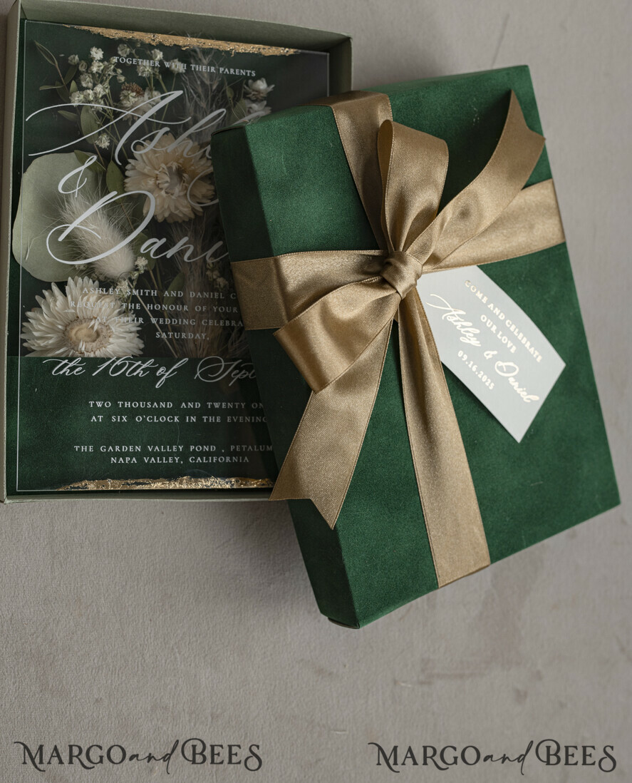 WEDDING INVITATIONS Invitations for VIP/ boxed Invites for Parents Natural Dried Flowers Wedding Invitations in velvet box, Plexi Glamour Boxed Wedding Invitation Suite Luxury, Romantic Velvet Wedding Cards, Bespoke Golden Invites