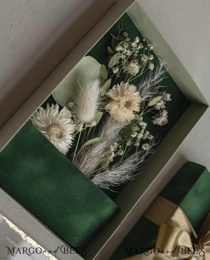 WEDDING INVITATIONS Invitations for VIP/ boxed Invites for Parents Natural Dried Flowers Wedding Invitations in velvet box, Plexi Glamour Boxed Wedding Invitation Suite Luxury, Romantic Velvet Wedding Cards, Bespoke Golden Invites