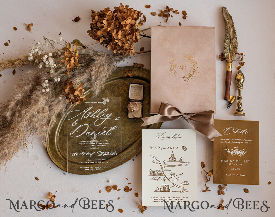 WEDDING INVITATIONS Invitations for VIP/ boxed Invites for Parents Luxury Gold Foil Wedding Invitations in velvet box, Plexi Glamour Wedding Invitation Suite Luxury Box, Romantic Velvet Wedding Cards, Bespoke Golden Invites