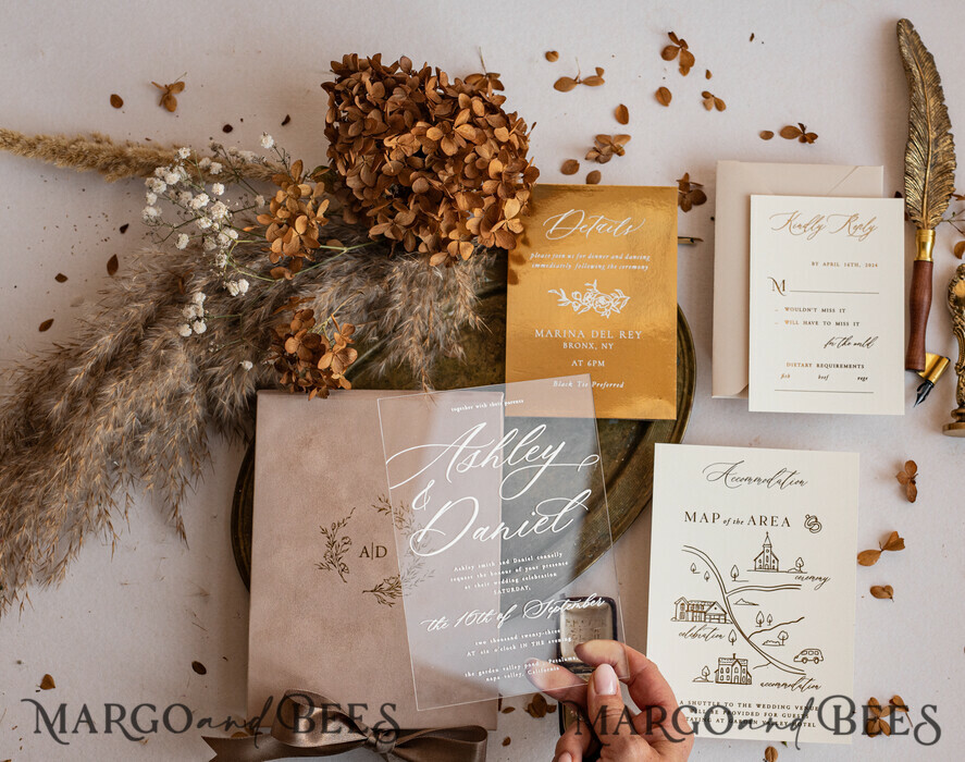WEDDING INVITATIONS Invitations for VIP/ boxed Invites for Parents Luxury Gold Foil Wedding Invitations in velvet box, Plexi Glamour Wedding Invitation Suite Luxury Box, Romantic Velvet Wedding Cards, Bespoke Golden Invites