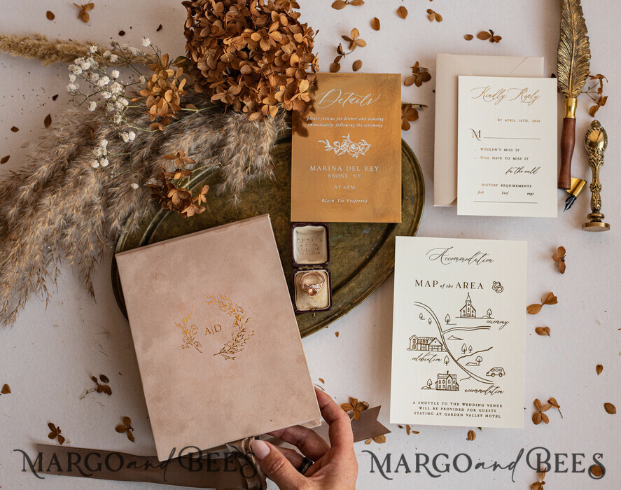 WEDDING INVITATIONS Invitations for VIP/ boxed Invites for Parents Luxury Gold Foil Wedding Invitations in velvet box, Plexi Glamour Wedding Invitation Suite Luxury Box, Romantic Velvet Wedding Cards, Bespoke Golden Invites