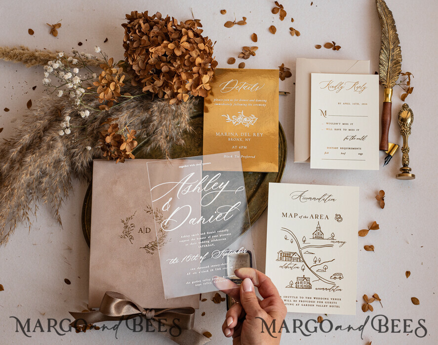 WEDDING INVITATIONS Invitations for VIP/ boxed Invites for Parents Luxury Gold Foil Wedding Invitations in velvet box, Plexi Glamour Wedding Invitation Suite Luxury Box, Romantic Velvet Wedding Cards, Bespoke Golden Invites