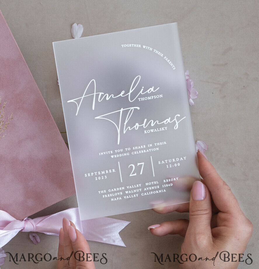 WEDDING INVITATIONS Invitations for VIP/ boxed Invites for Parents Acrylic Wedding Invitations in velvet box, Frozen Plexi Glamour Wedding Invitation Suite Luxury Box, Elegant Velvet Wedding Cards, Bespoke Golden Invites