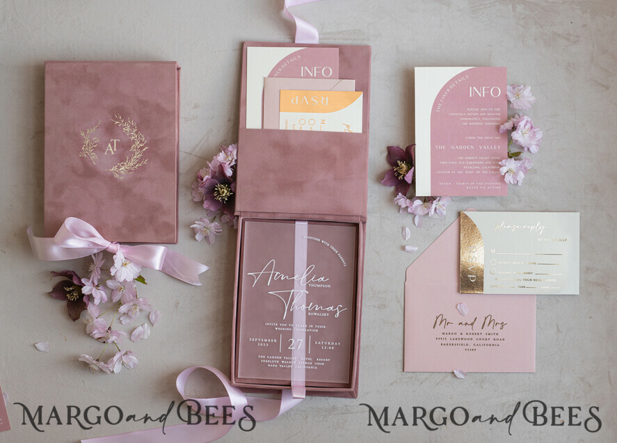 WEDDING INVITATIONS Invitations for VIP/ boxed Invites for Parents Acrylic Wedding Invitations in velvet box, Frozen Plexi Glamour Wedding Invitation Suite Luxury Box, Elegant Velvet Wedding Cards, Bespoke Golden Invites