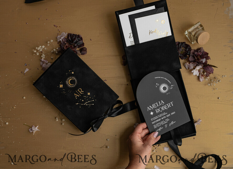 WEDDING INVITATIONS Invitations for VIP/ boxed Invites for Parents Arch Acrylic Wedding Invitations in velvet box, Black Plexi Glamour Wedding Invitation Suite Luxury Box, Moon Stars Elegant Velvet Wedding Cards