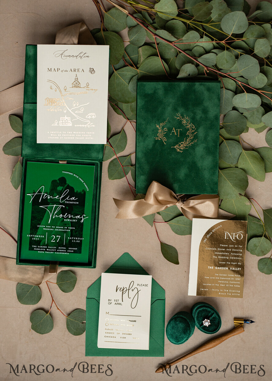 WEDDING INVITATIONS Invitations for VIP/ boxed Invites for Parents Emerald green Velvet Boxed Wedding Invitation Box, Clear Green Plexi glass wedding invitations, Elegant green Velvet Wedding Cards, Bespoke Golden Wedding Stationery, Mirror gold Invitations