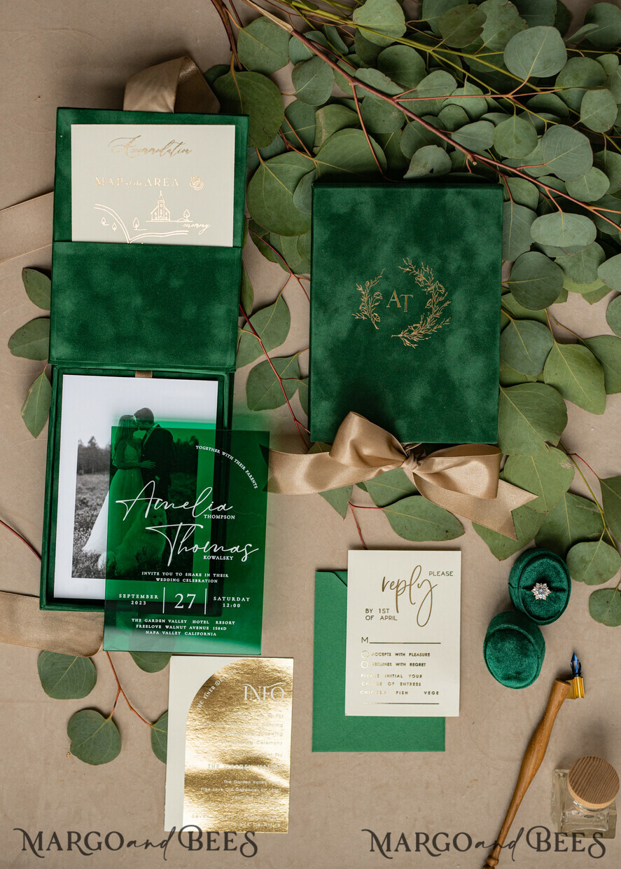 WEDDING INVITATIONS Invitations for VIP/ boxed Invites for Parents Emerald green Velvet Boxed Wedding Invitation Box, Clear Green Plexi glass wedding invitations, Elegant green Velvet Wedding Cards, Bespoke Golden Wedding Stationery, Mirror gold Invitations