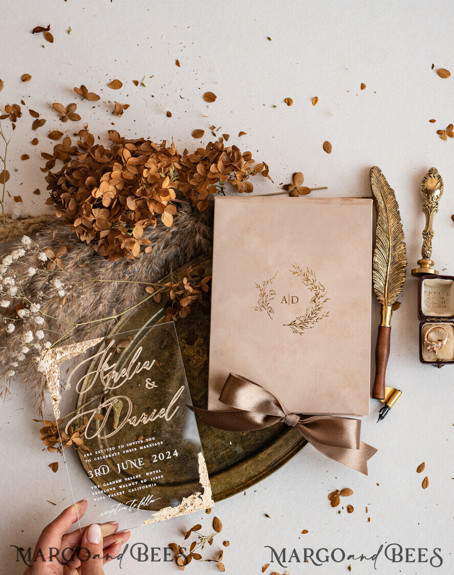 WEDDING INVITATIONS Invitations for VIP/ boxed Invites for Parents Luxury Gold Foil Wedding Invitation Box, Acrylic invitation in Velvet Box, Romantic Velvet Wedding Cards, Bespoke Golden Wedding Stationery, Luxury Invitations