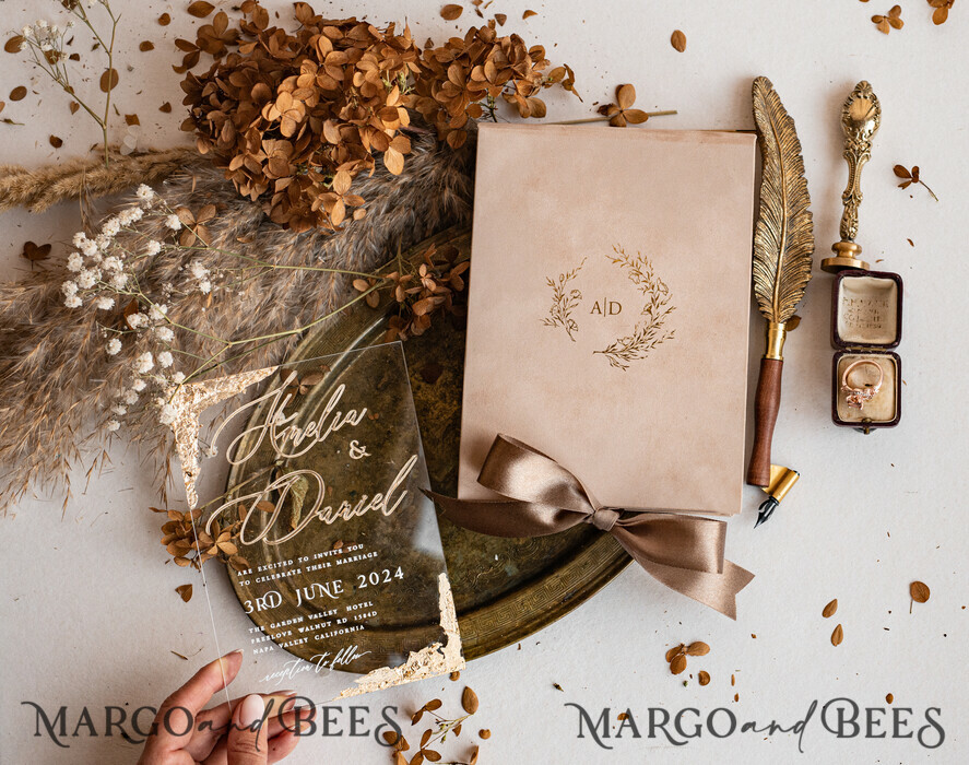 WEDDING INVITATIONS Invitations for VIP/ boxed Invites for Parents Luxury Gold Foil Wedding Invitation Box, Acrylic invitation in Velvet Box, Romantic Velvet Wedding Cards, Bespoke Golden Wedding Stationery, Luxury Invitations
