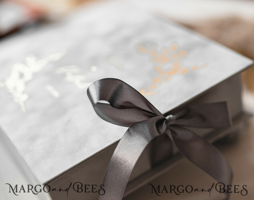 WEDDING GUEST BOOKS Velvet Instax Guestbook Grey Gold Presonalised Wedding Guest Book, Velvet Memory Photo Wedding , Luxury Wedding Guest Book, Polaroid velvet Guest book