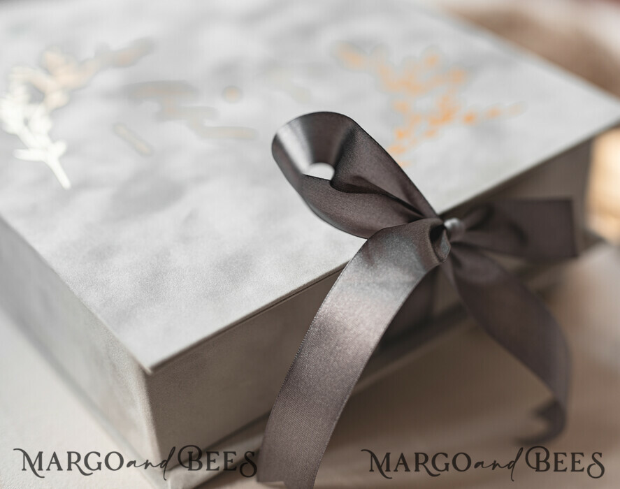 WEDDING GUEST BOOKS Velvet Instax Guestbook Grey Gold Presonalised Wedding Guest Book, Velvet Memory Photo Wedding , Luxury Wedding Guest Book, Polaroid velvet Guest book