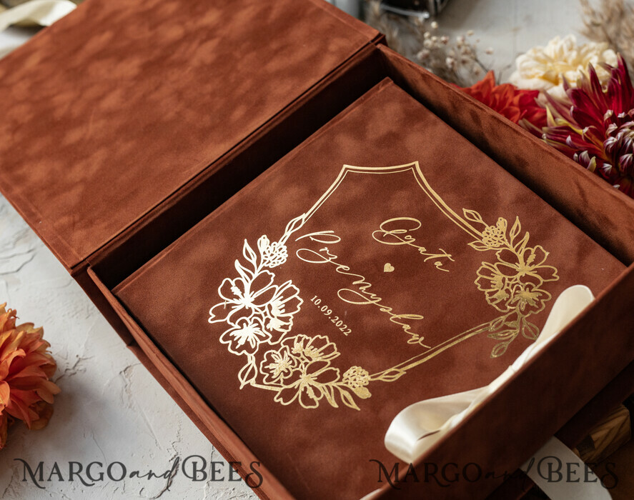 WEDDING GUEST BOOKS Velvet Instax Guestbook terracotta Gold Presonalised Wedding Guest Book, Velvet Memory Photo Fall Wedding , Luxury Wedding Guest Book, Polaroid velvet Guest book