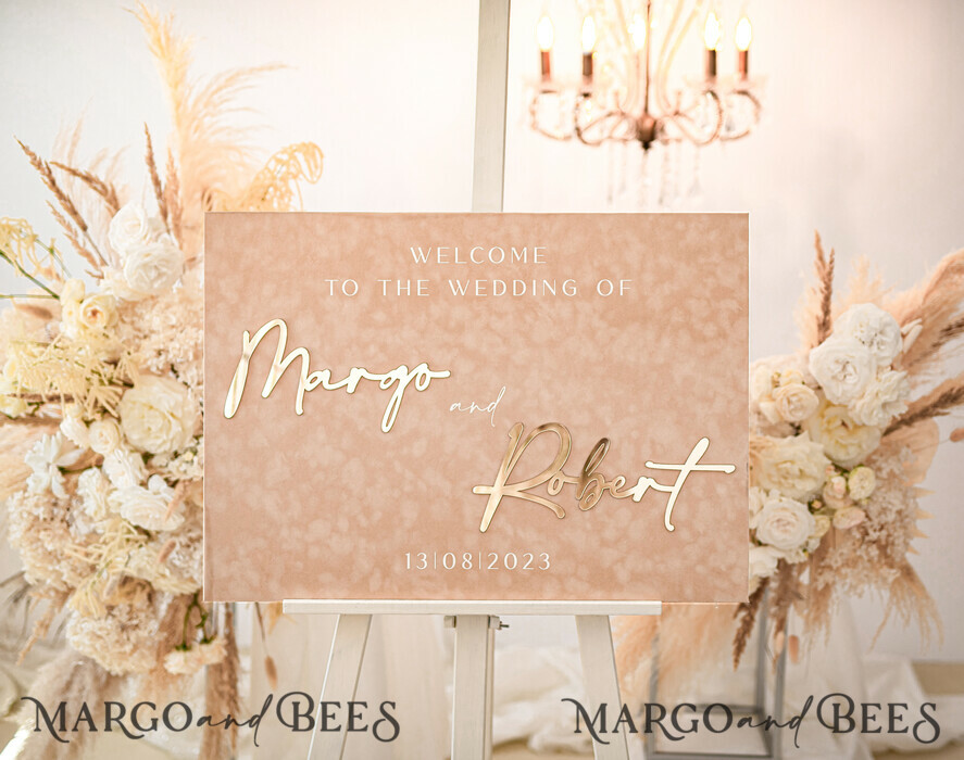 TABLE PLANS AND WEDDING WELCOME SIGNS plexi gold / velvet Luxury Velvet beige Wedding Welcome Sign, Golden Wedding Decor, Personalised Wedding Sign, Wedding Gift, Welcome Wedding Board BpPXSet