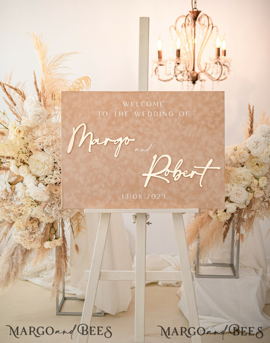 TABLE PLANS AND WEDDING WELCOME SIGNS plexi gold / velvet Luxury Velvet beige Wedding Welcome Sign, Golden Wedding Decor, Personalised Wedding Sign, Wedding Gift, Welcome Wedding Board BpPXSet