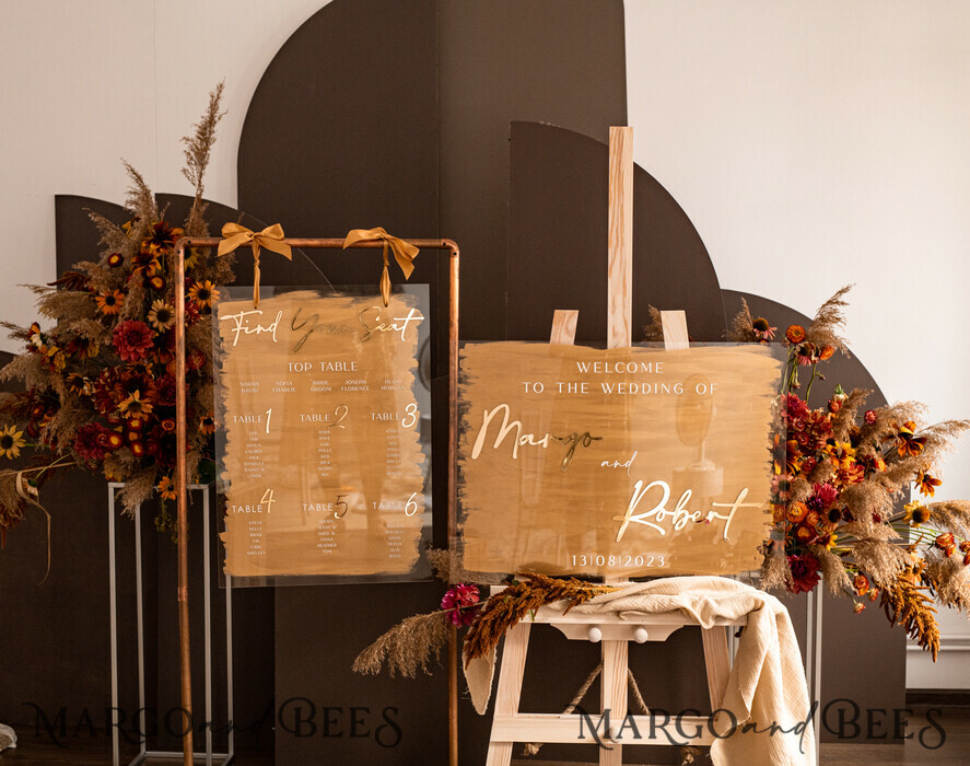 TABLE PLANS AND WEDDING WELCOME SIGNS plexi gold / velvet beige velvet and Gold Modern velvet Seating Chart, 3d Elegant Find Your Seat - Seating Plan , Luxury Wedding Table Plan, Wedding Decoration with golden letters - Golden Reception Signage - Custom Ceremony Sign