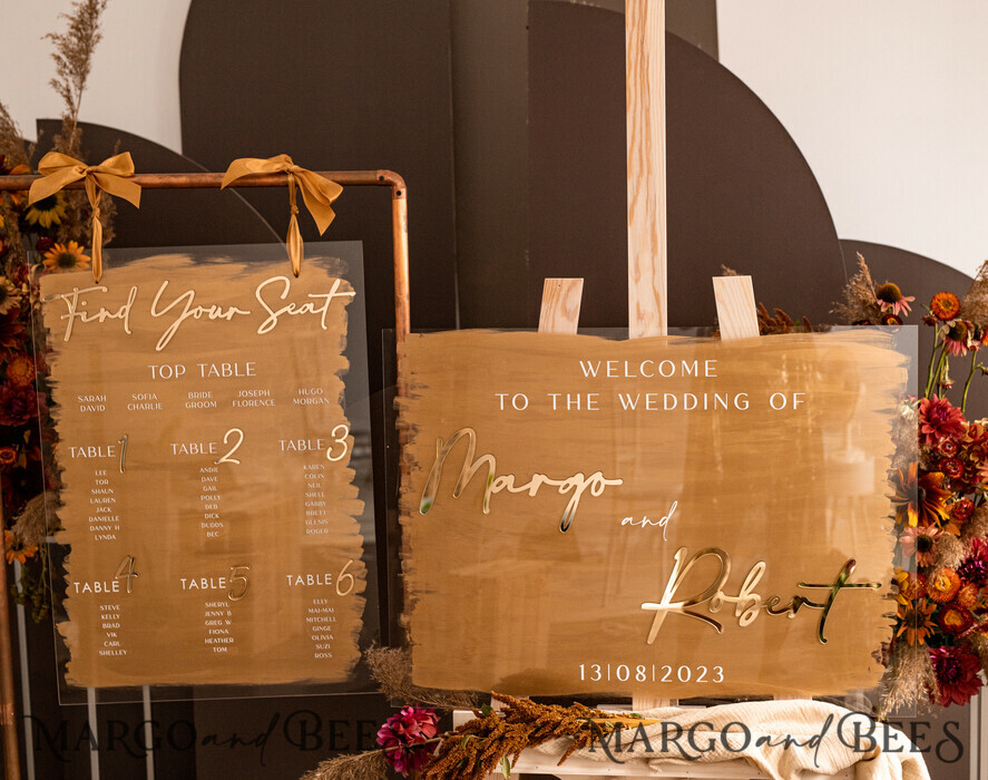 TABLE PLANS AND WEDDING WELCOME SIGNS plexi gold / velvet beige velvet and Gold Modern velvet Seating Chart, 3d Elegant Find Your Seat - Seating Plan , Luxury Wedding Table Plan, Wedding Decoration with golden letters - Golden Reception Signage - Custom Ceremony Sign