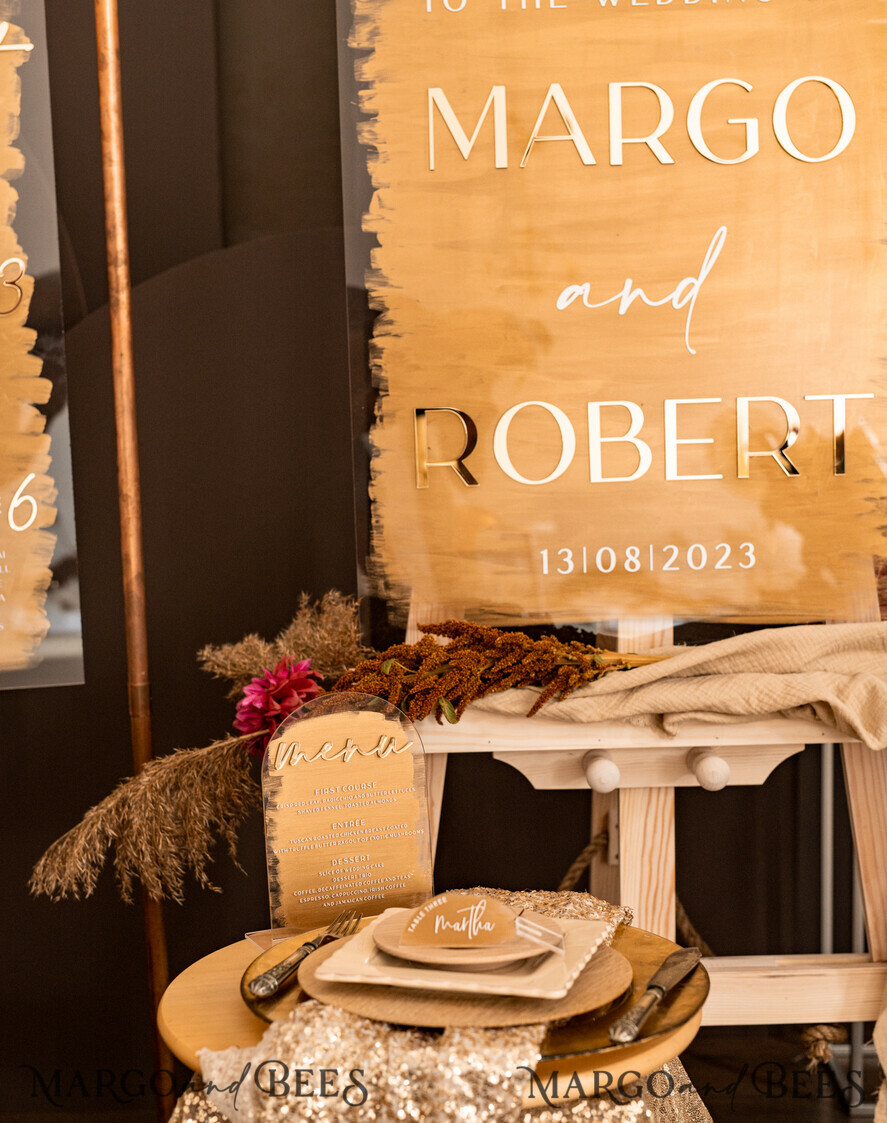 TABLE PLANS AND WEDDING WELCOME SIGNS plexi gold / velvet beige velvet and Gold Modern velvet Seating Chart, 3d Elegant Find Your Seat - Seating Plan , Luxury Wedding Table Plan, Wedding Decoration with golden letters - Golden Reception Signage - Custom Ceremony Sign
