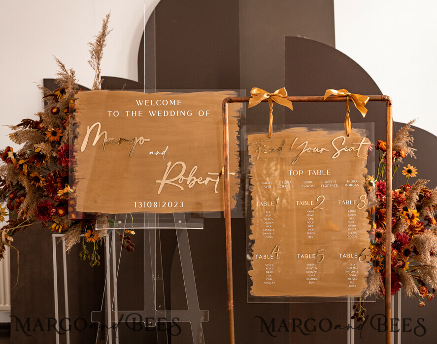 TABLE PLANS AND WEDDING WELCOME SIGNS plexi gold / velvet beige velvet and Gold Modern velvet Seating Chart, 3d Elegant Find Your Seat - Seating Plan , Luxury Wedding Table Plan, Wedding Decoration with golden letters - Golden Reception Signage - Custom Ceremony Sign