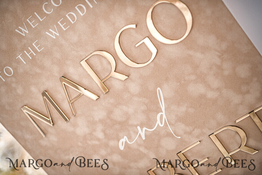TABLE PLANS AND WEDDING WELCOME SIGNS plexi gold / velvet Luxury Velvet beige Wedding Welcome Sign, Golden Wedding Decor, Personalised Wedding Sign, Wedding Gift, Welcome Wedding Board BpPXSet