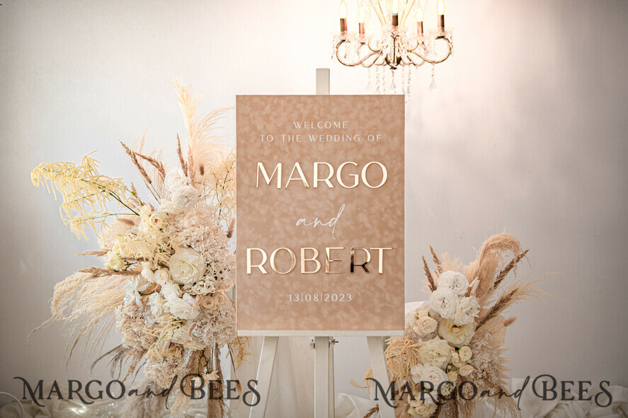 TABLE PLANS AND WEDDING WELCOME SIGNS plexi gold / velvet Luxury Velvet beige Wedding Welcome Sign, Golden Wedding Decor, Personalised Wedding Sign, Wedding Gift, Welcome Wedding Board BpPXSet