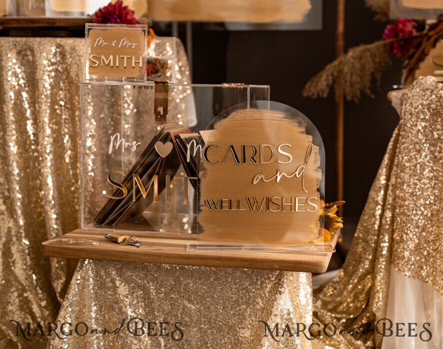 TABLE PLANS AND WEDDING WELCOME SIGNS plexi gold / velvet Luxury Clear and Gold Wedding Welcome Sign, Golden Wedding Decor, Personalised Wedding Sign, Wedding Board, Welcome Wedding Board