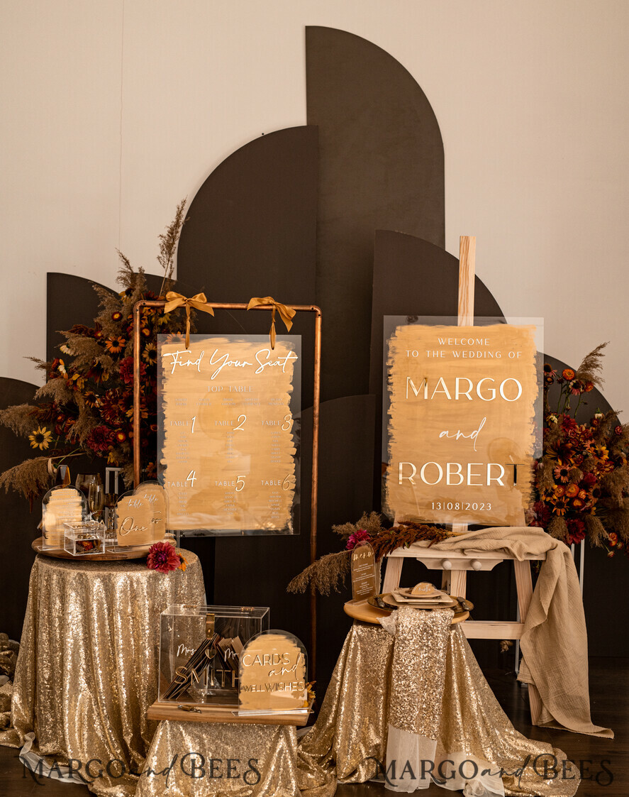 TABLE PLANS AND WEDDING WELCOME SIGNS plexi gold / velvet Luxury Clear and Gold Wedding Welcome Sign, Golden Wedding Decor, Personalised Wedding Sign, Wedding Board, Welcome Wedding Board