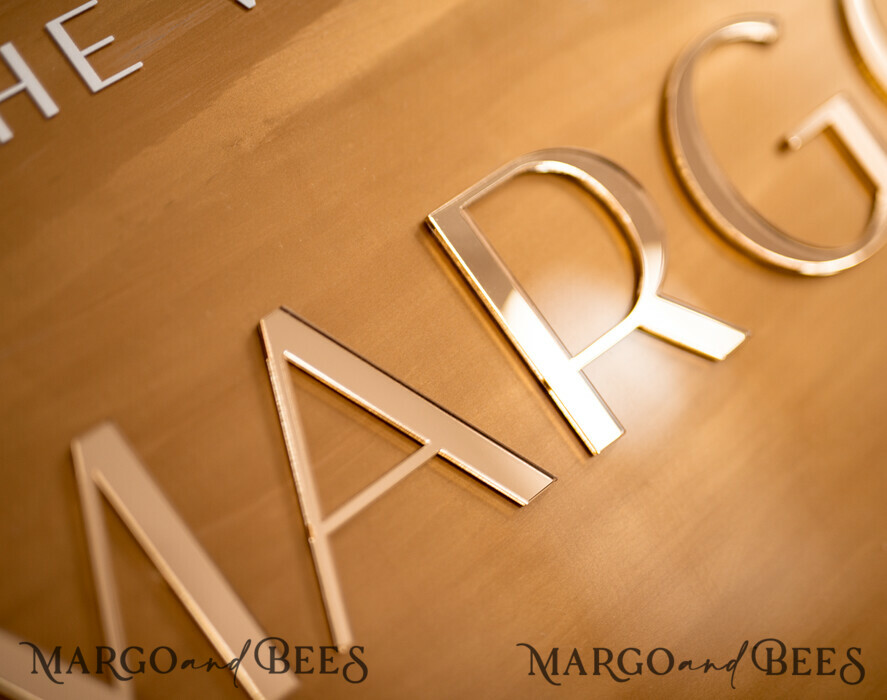 TABLE PLANS AND WEDDING WELCOME SIGNS plexi gold / velvet Luxury Clear and Gold Wedding Welcome Sign, Golden Wedding Decor, Personalised Wedding Sign, Wedding Board, Welcome Wedding Board