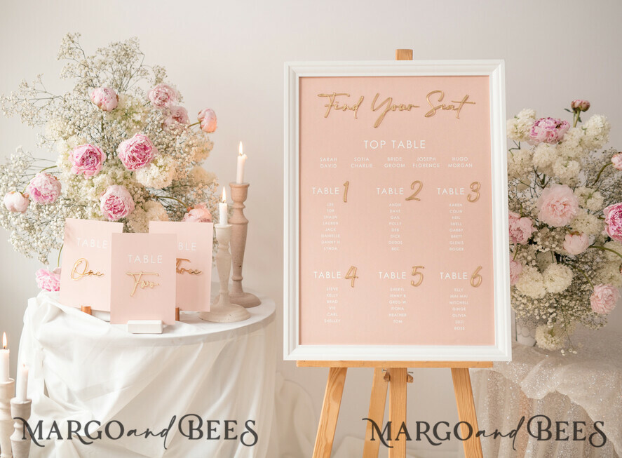 TABLE PLANS AND WEDDING WELCOME SIGNS plexi gold / velvet Blush and Gold Modern Acrylic Seating Chart, 3d Elegant Find Your Seat - Seating Plan , Wedding Table Plan in White Frame, Wedding Decoration with golden letters - Reception Signage - Custom Ceremony Sign BpPXSet