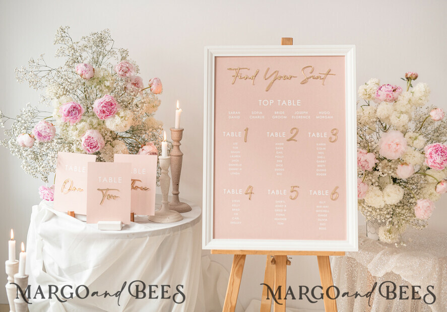TABLE PLANS AND WEDDING WELCOME SIGNS plexi gold / velvet Blush and Gold Modern Acrylic Seating Chart, 3d Elegant Find Your Seat - Seating Plan , Wedding Table Plan in White Frame, Wedding Decoration with golden letters - Reception Signage - Custom Ceremony Sign BpPXSet