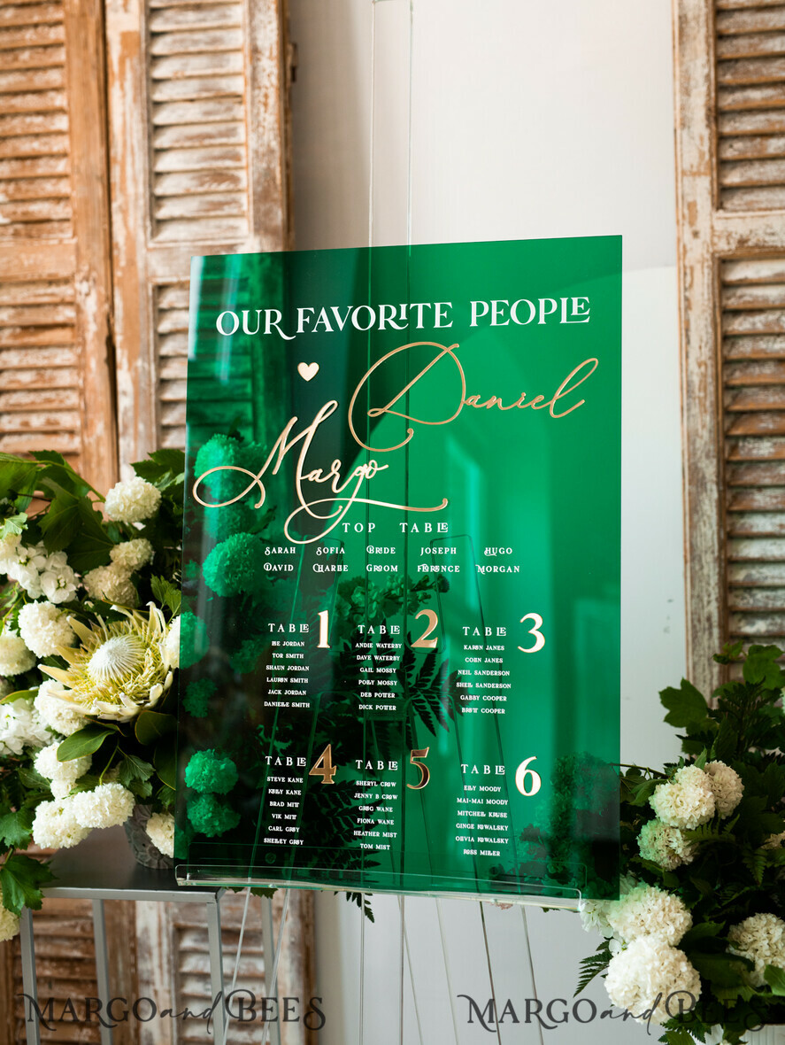 TABLE PLANS AND WEDDING WELCOME SIGNS plexi gold / velvet Emerald Green Plexi and Gold Modern velvet Seating Chart, 3d Elegant Find Your Seat - Seating Plan , Luxury Wedding Table Plan, Greenery Wedding Decoration