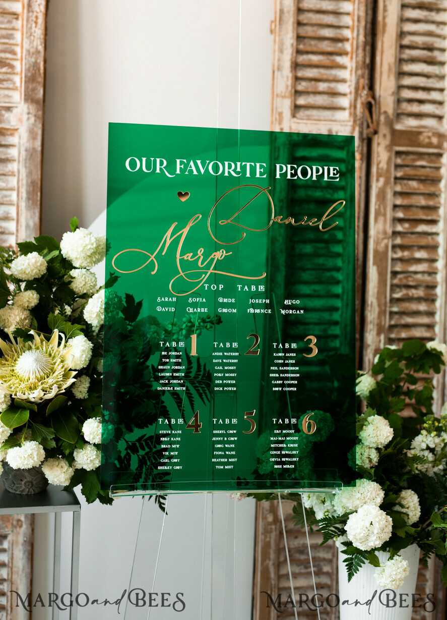 TABLE PLANS AND WEDDING WELCOME SIGNS plexi gold / velvet Emerald Green Plexi and Gold Modern velvet Seating Chart, 3d Elegant Find Your Seat - Seating Plan , Luxury Wedding Table Plan, Greenery Wedding Decoration