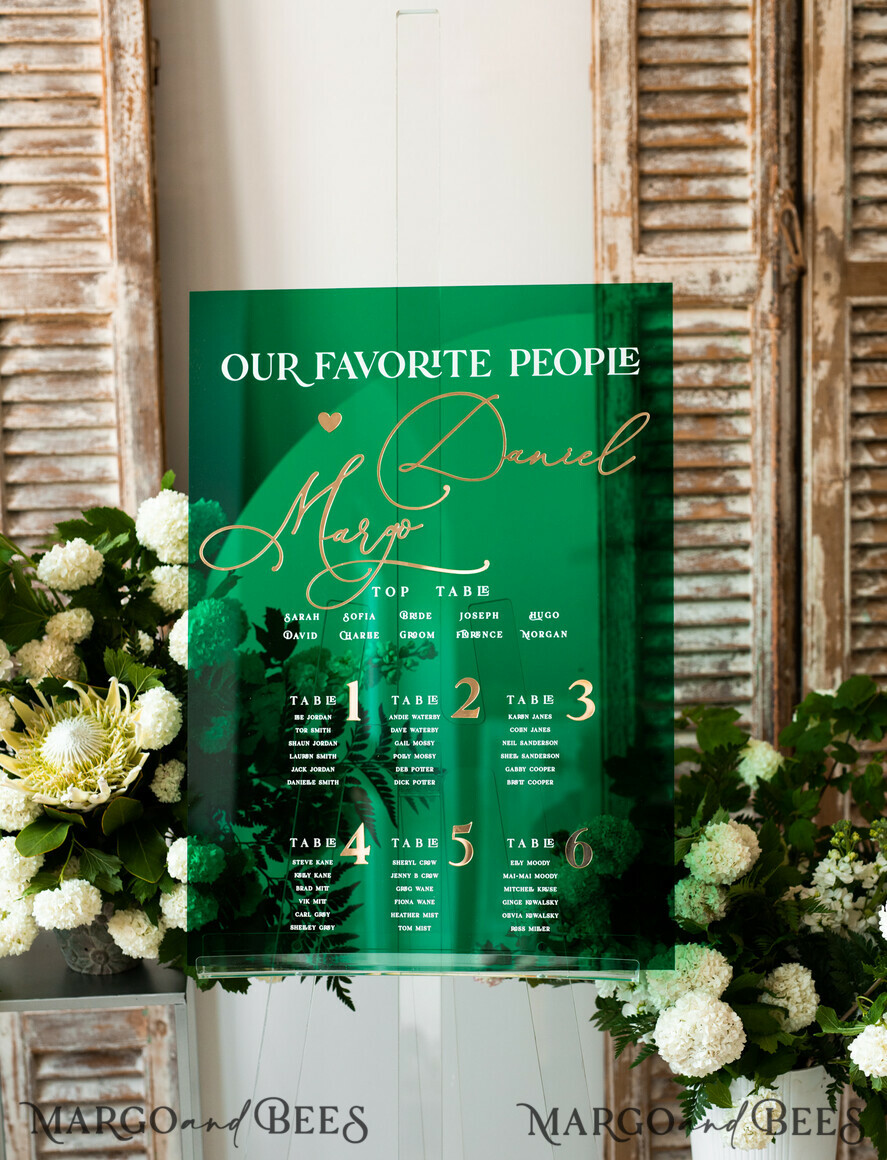 TABLE PLANS AND WEDDING WELCOME SIGNS plexi gold / velvet Emerald Green Plexi and Gold Modern velvet Seating Chart, 3d Elegant Find Your Seat - Seating Plan , Luxury Wedding Table Plan, Greenery Wedding Decoration