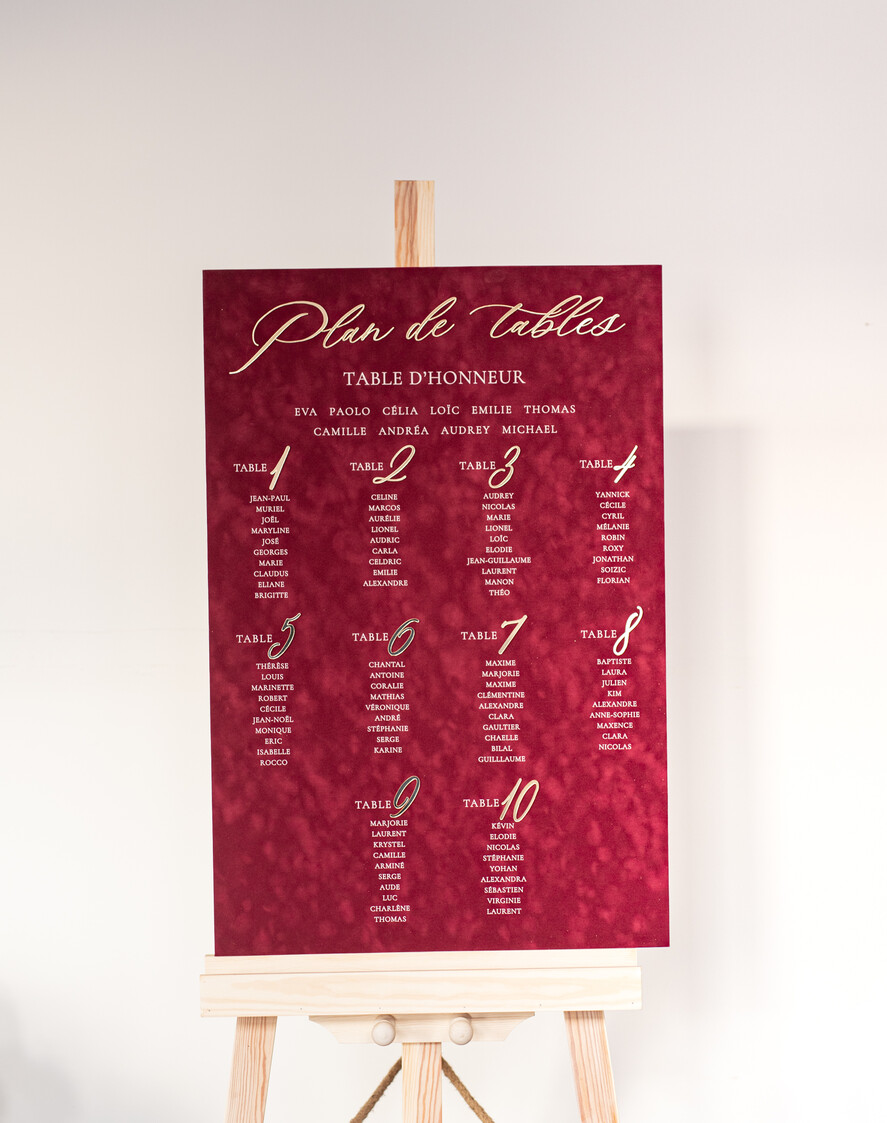 TABLE PLANS AND WEDDING WELCOME SIGNS plexi gold / velvet Burgundy Wedding Table Plan, Maroon velvet and Gold Modern Seating Chart, 3d Elegant Find Your Seat Seating Plan , Luxury Wedding Table Plan, Wedding Decoration with golden letters Marsala Golden Reception Signage Red Custom Ceremony Sign