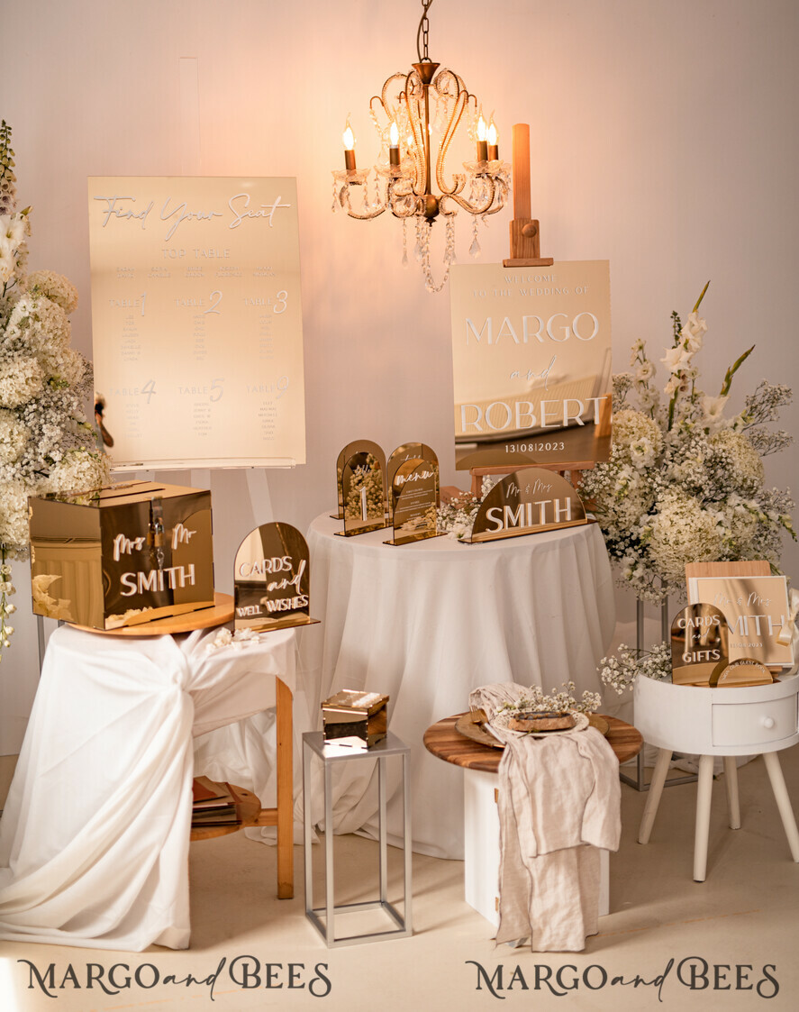 TABLE PLANS AND WEDDING WELCOME SIGNS plexi gold / velvet Gold Mirror Seating Chart Sign, 3d Elegant Find Your Seat - Seating Plan, Luxury Wedding Table Plan, Mirror Wedding Decoration - Golden Reception Signage - Custom Ceremony Sign
