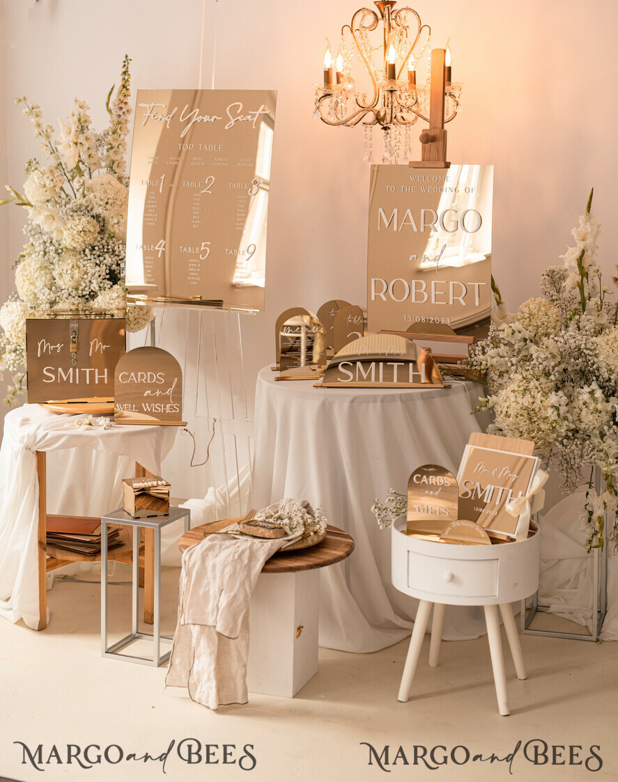 TABLE PLANS AND WEDDING WELCOME SIGNS plexi gold / velvet Gold Mirror Seating Chart Sign, 3d Elegant Find Your Seat - Seating Plan, Luxury Wedding Table Plan, Mirror Wedding Decoration - Golden Reception Signage - Custom Ceremony Sign
