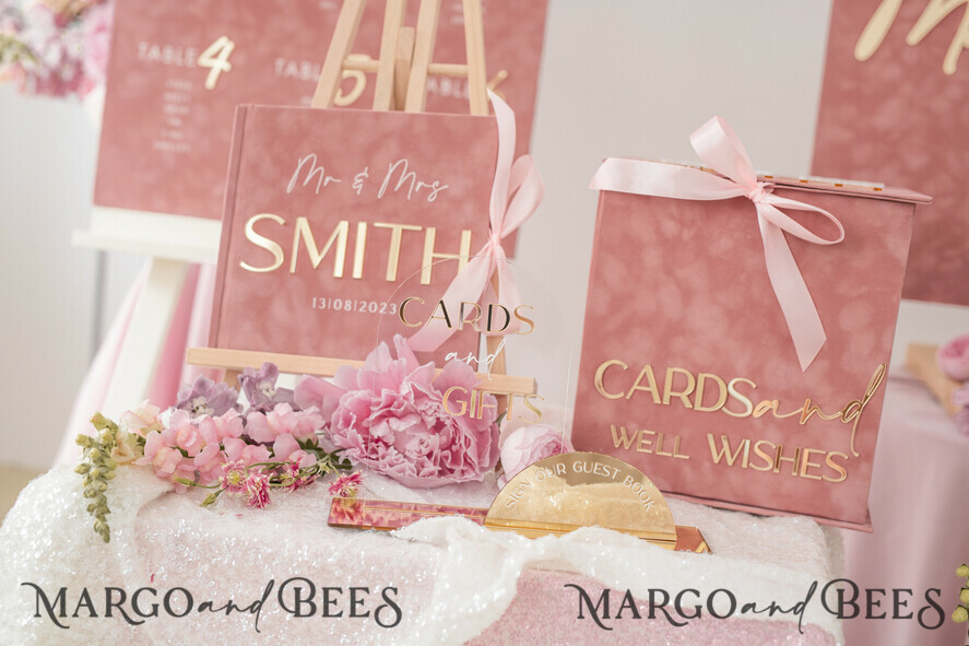 TABLE PLANS AND WEDDING WELCOME SIGNS plexi gold / velvet Luxury Velvet blush pink Wedding Welcome Sign, Golden Wedding Decor, Personalised Wedding Sign, Wedding Gift, Welcome Wedding Board BpPXSet