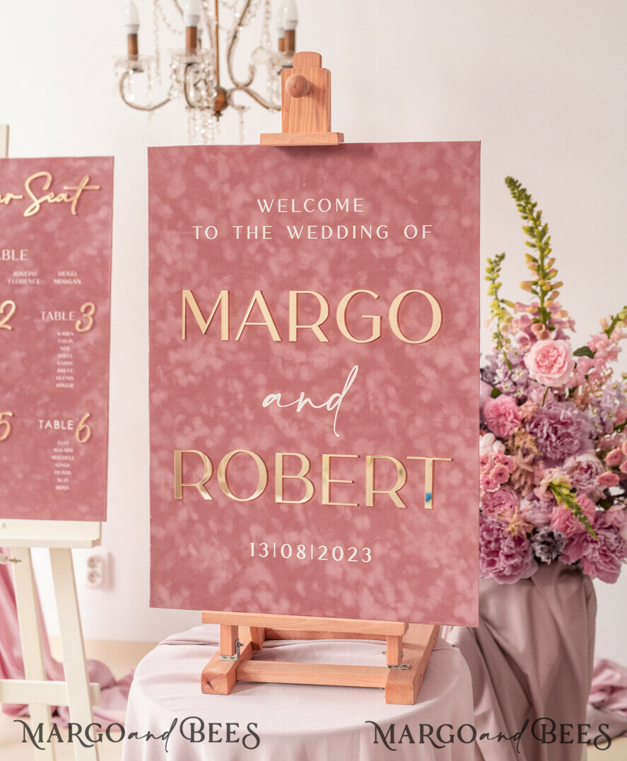 TABLE PLANS AND WEDDING WELCOME SIGNS plexi gold / velvet Luxury Velvet blush pink Wedding Welcome Sign, Golden Wedding Decor, Personalised Wedding Sign, Wedding Gift, Welcome Wedding Board BpPXSet
