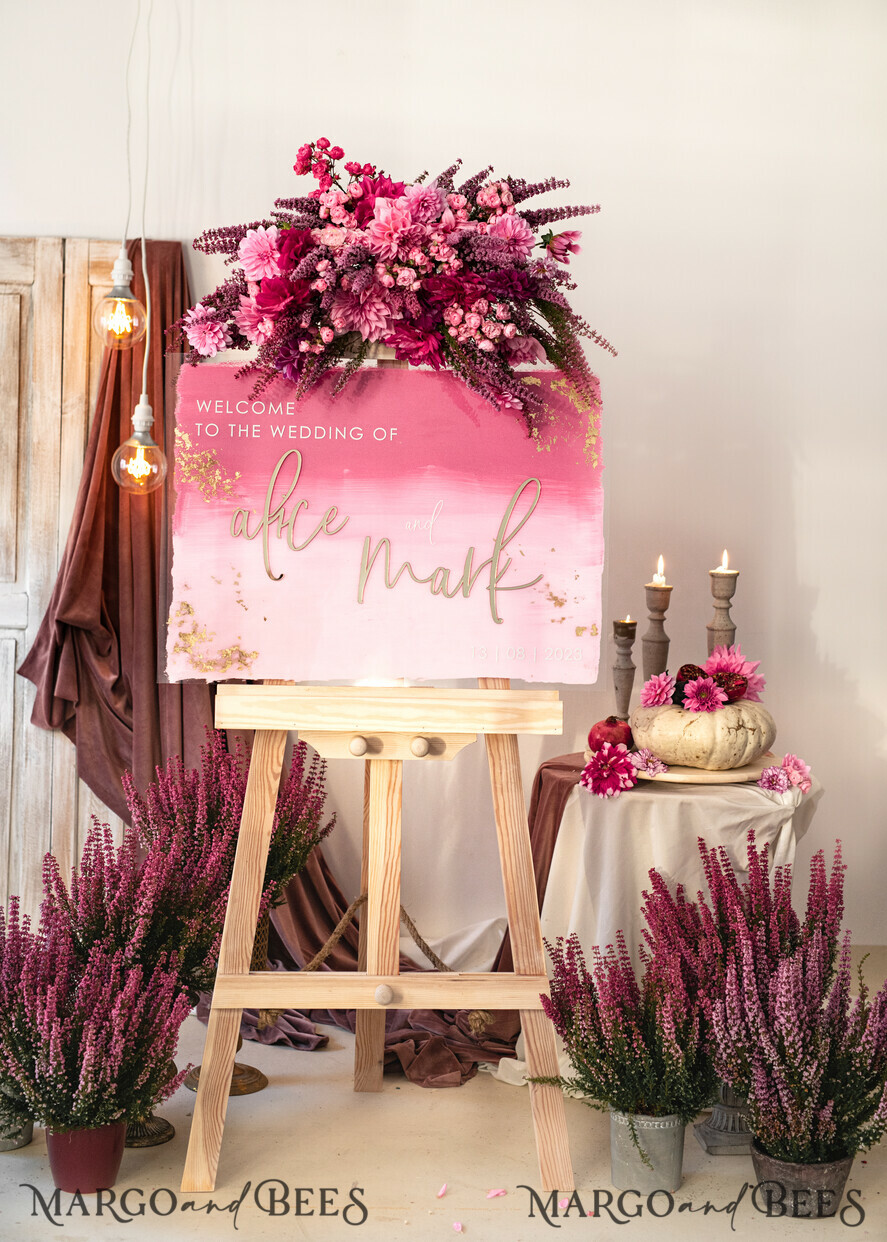 TABLE PLANS AND WEDDING WELCOME SIGNS plexi gold / velvet Acrylic Mauve Ombre Wedding Welcome Sign Painted Acrylic gold Wedding Welcome Sign, Dusty Rose Gold Plexi Wedding Welcome Sign, Plum Fall Luxury Wedding Wedding Welcome Sign , Blush Pink Wedding Signage Golden mirror Wedding Welcome Sign