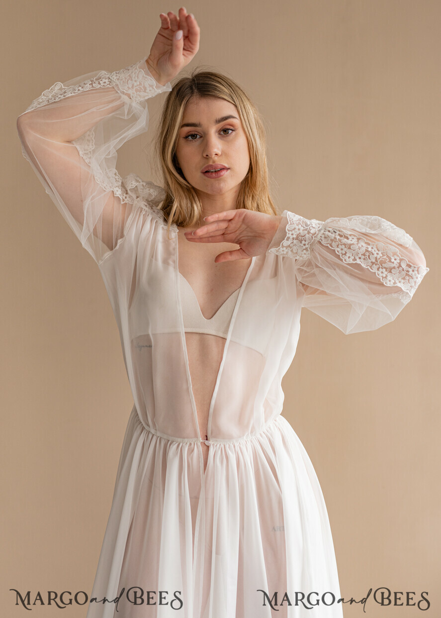 BRIDE bolero, robes, garter Bridal Robes Silk Muslin Robe for Bride, Long Lace Bridal robe for wedding with wide sleeves, Silk Bride robe Long white robe, muslin silk boudoir robe Dressing gown Bridesmaid gift