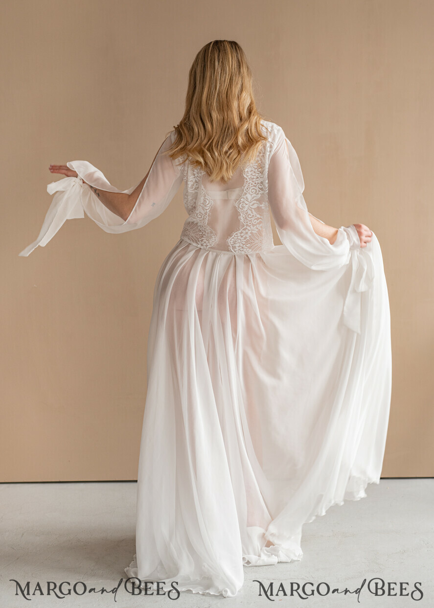 BRIDE bolero, robes, garter Bridal Robes Silk Muslin Robe for Bride, Long Lace Bridal robe for wedding with wide open sleeves, Silk Bride robe Long white robe Satin silk boudoir robe Dressing gown Bridesmaid gift