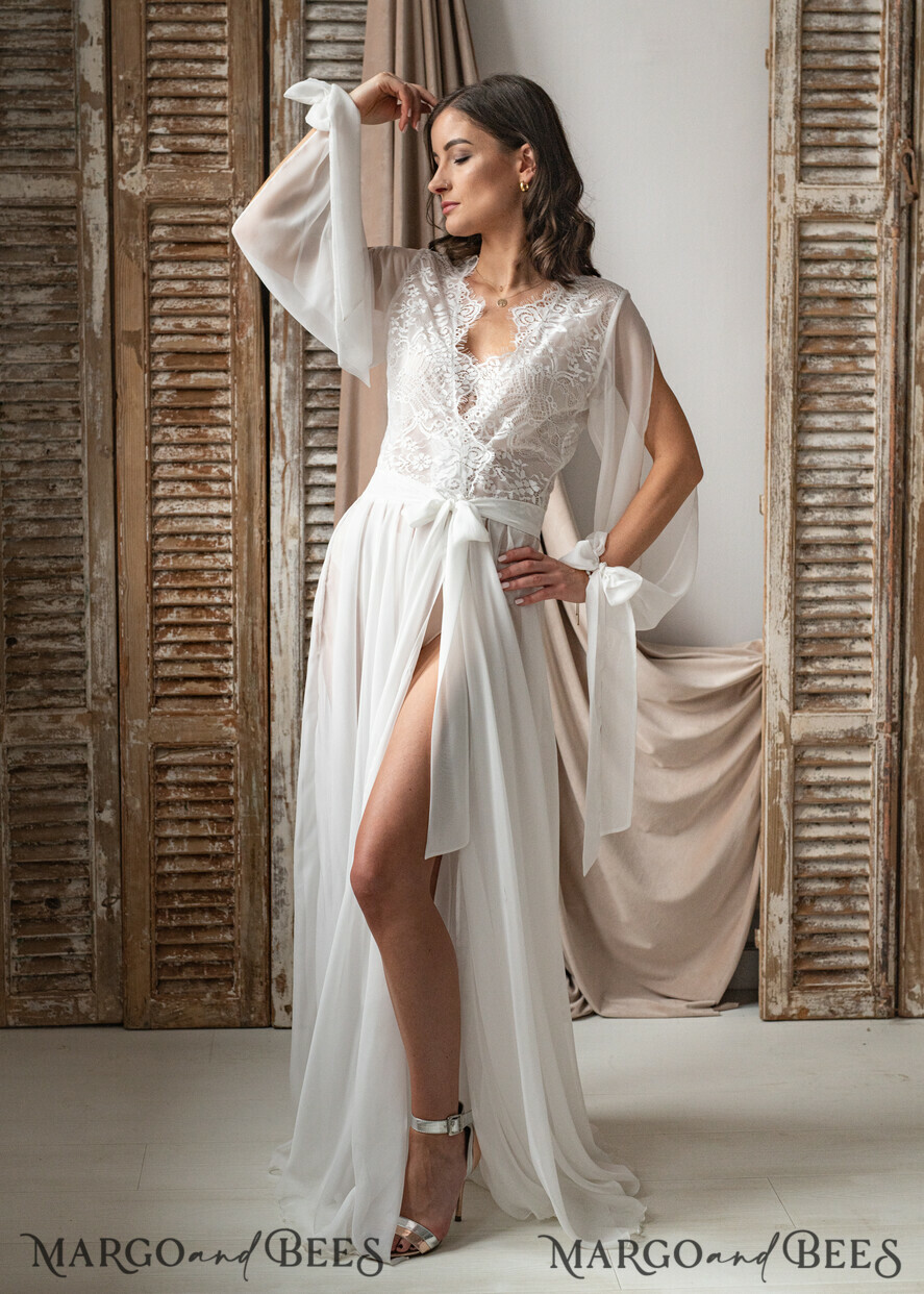 BRIDE bolero, robes, garter Bridal Robes Silk Muslin Robe for Bride, Long Lace Bridal robe for wedding with wide open sleeves, Silk Bride robe Long white robe Satin silk boudoir robe Dressing gown Bridesmaid gift