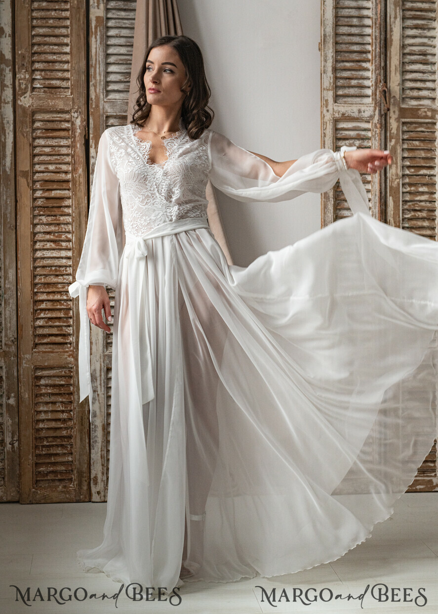 BRIDE bolero, robes, garter Bridal Robes Silk Muslin Robe for Bride, Long Lace Bridal robe for wedding with wide open sleeves, Silk Bride robe Long white robe Satin silk boudoir robe Dressing gown Bridesmaid gift