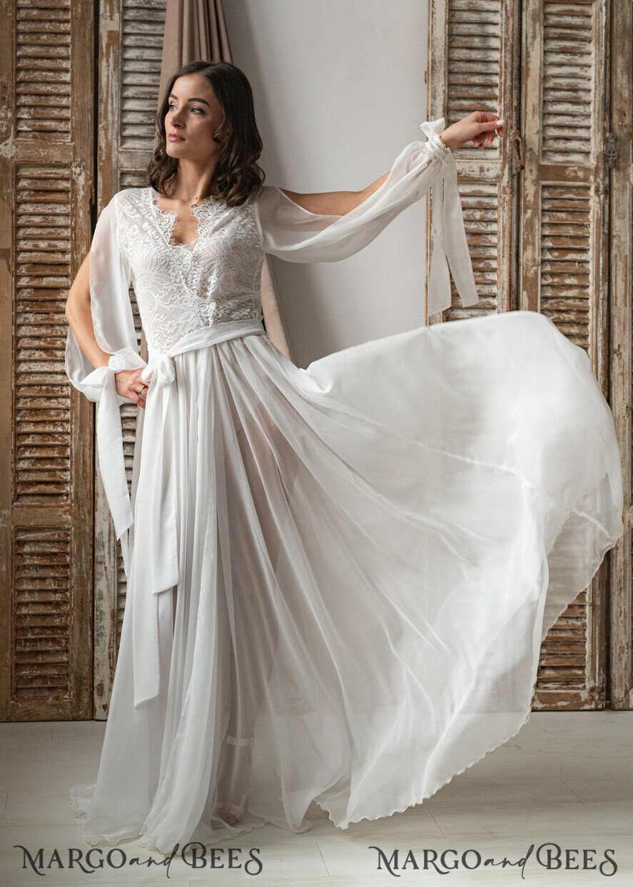 BRIDE bolero, robes, garter Bridal Robes Silk Muslin Robe for Bride, Long Lace Bridal robe for wedding with wide open sleeves, Silk Bride robe Long white robe Satin silk boudoir robe Dressing gown Bridesmaid gift