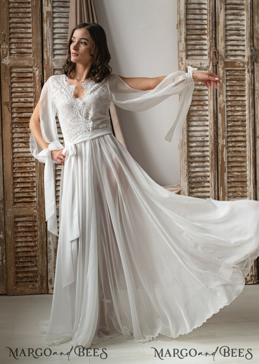 BRIDE bolero, robes, garter Bridal Robes Silk Muslin Robe for Bride, Long Lace Bridal robe for wedding with wide open sleeves, Silk Bride robe Long white robe Satin silk boudoir robe Dressing gown Bridesmaid gift