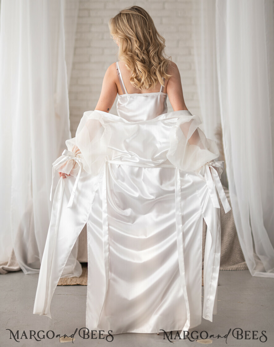 BRIDE bolero, robes, garter Bridal Robes Personalised Satin Robes, Luxury Bride Dressing Gowns, Sexy sleeves Wedding Robes, Get Ready Bridal Robes with name on it , Hen Party puff tulle sleeve Silk Robes Custom bride robe and Nightgown Set, bridal robe puff long sleeve Sexy boudoir robe,